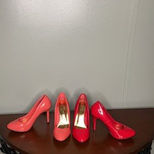 Red circle , high heels, size, 6. Set of two.